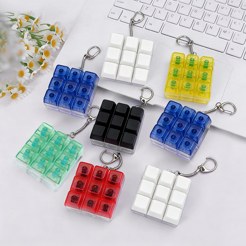カスタマイズ可能なフィジェットキーホルダーおもちゃ - 9キ - Mechanical Switch Tester のレビューと価格